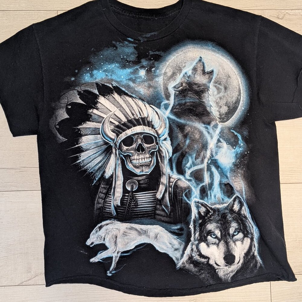 Vintage T-Shirt Mens M Black Skull Native Indian Wolf Pack Wolves Gildan Tee